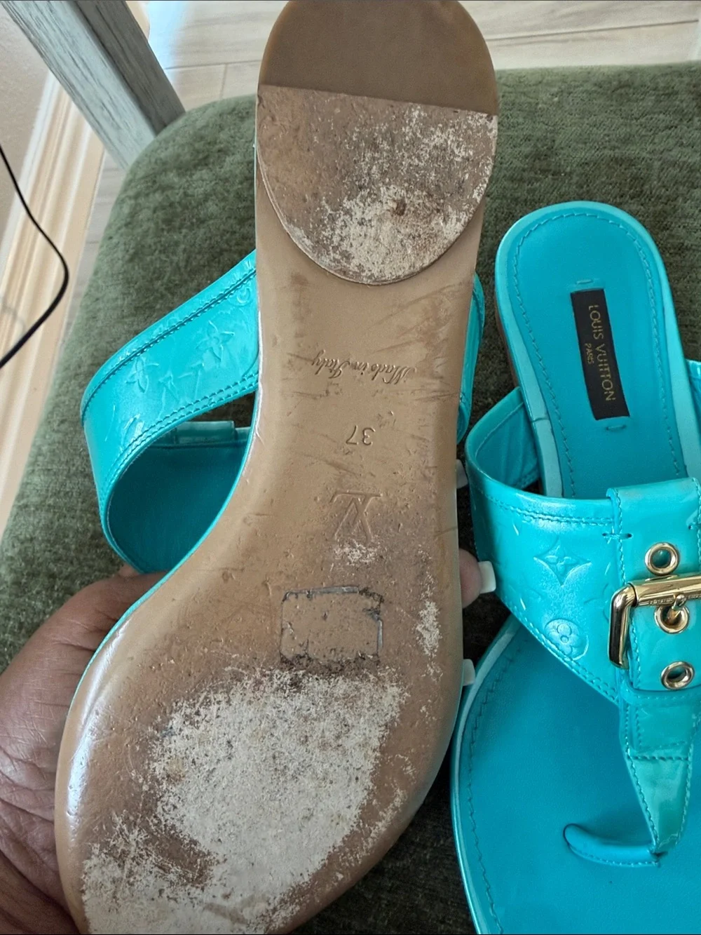 Louis Vuitton Turquoise Patent Leather Buckle Thong Sandals